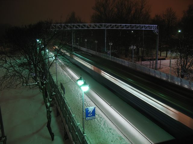 Отправление электропоезда в сторону Москвы